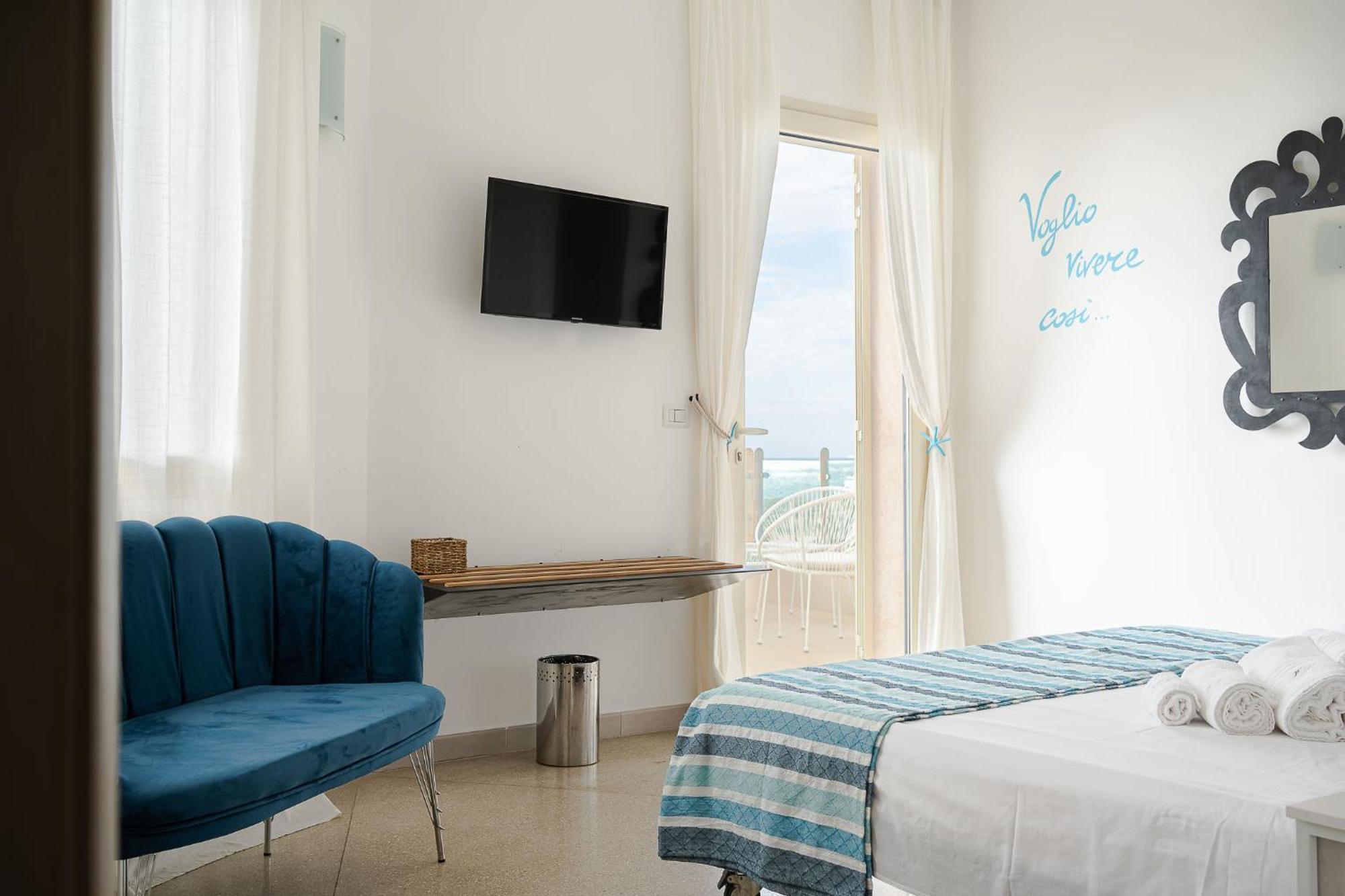 Preferisco B&B E Trattoria Sul Mare Torre Suda Exterior foto
